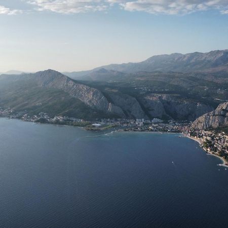 Apartments Duvnjak Omis Bagian luar foto