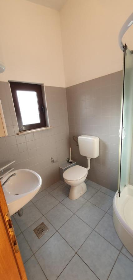 Apartments Duvnjak Omis Bagian luar foto