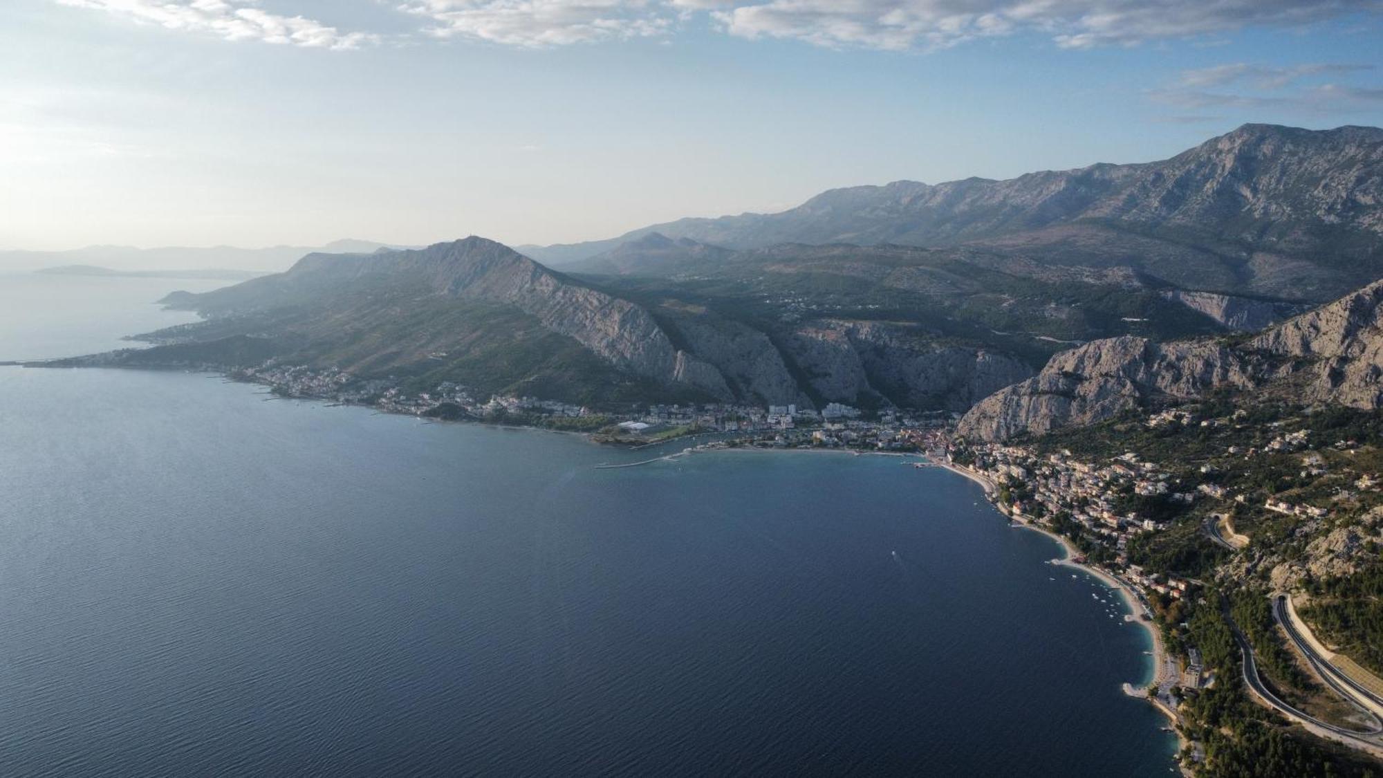 Apartments Duvnjak Omis Bagian luar foto