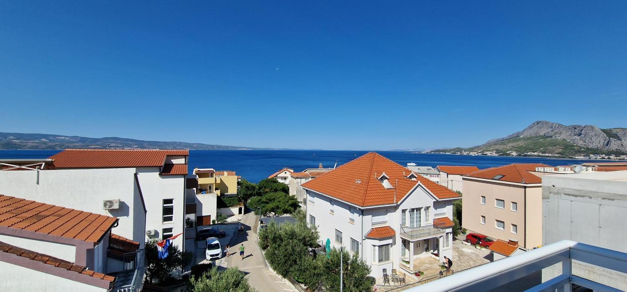 Apartments Duvnjak Omis Bagian luar foto